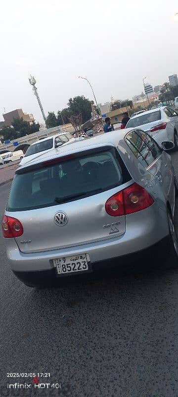 Volkswagen Golf 2005 1