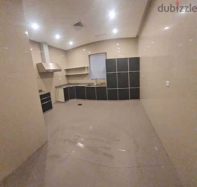 very nice super clean huge Ground floor in Abu Fatera 0