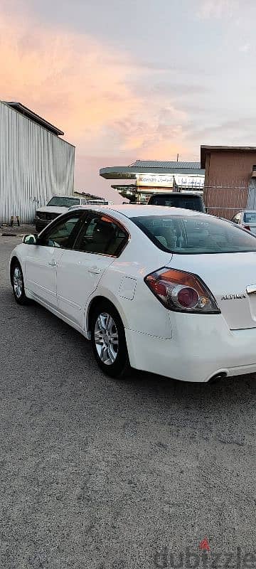 Nissan Altima 2012 2