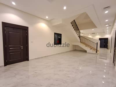 4 Bedroom Duplex in Bayan