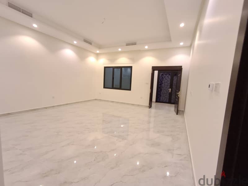 4 Bedroom Duplex in Bayan 8