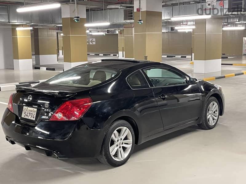 Nissan Altima 2012 Coupe 1