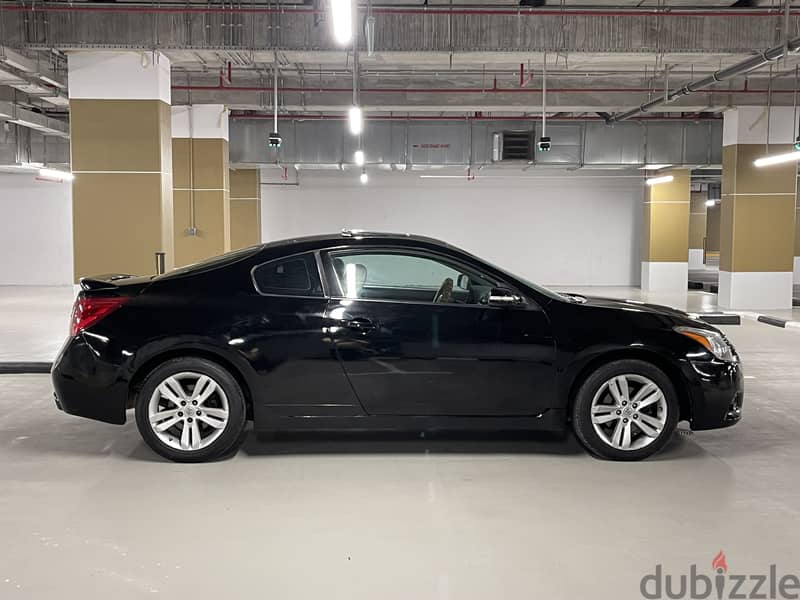 Nissan Altima 2012 Coupe 4