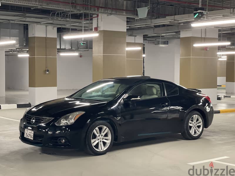 Nissan Altima 2012 Coupe 8