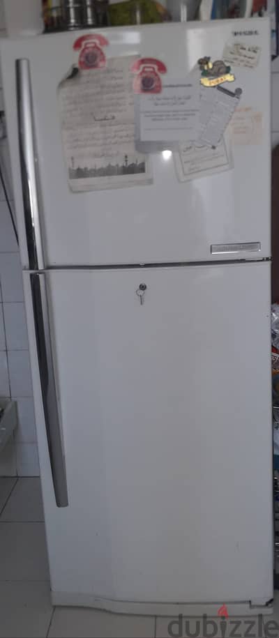 TOSHIBA fridge for immediate sale