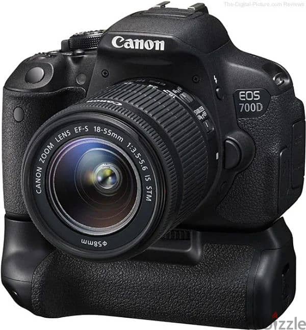 canon 700D with 75-300 lens and its like new condition all are parfect 4