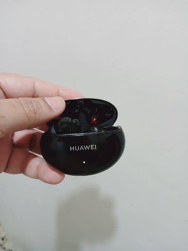 Huawei Free buds only left side available in new condition with ANC 2