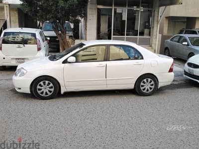 Toyota Corolla 2001 call 60746947