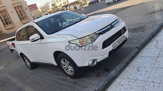 Mitsubishi Outlander 2015