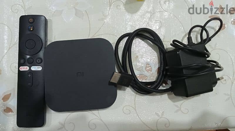 Mi Box with remote 0