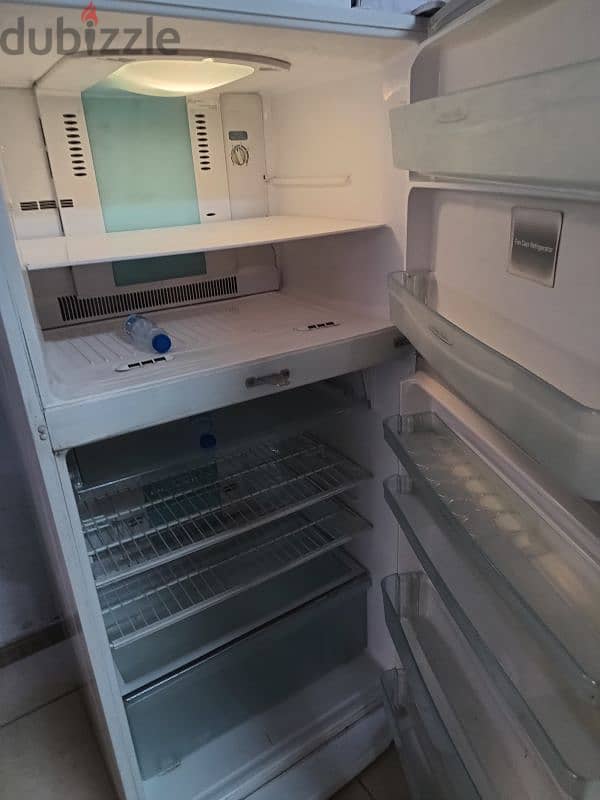 Toshiba refrigerator in excellent condition 0