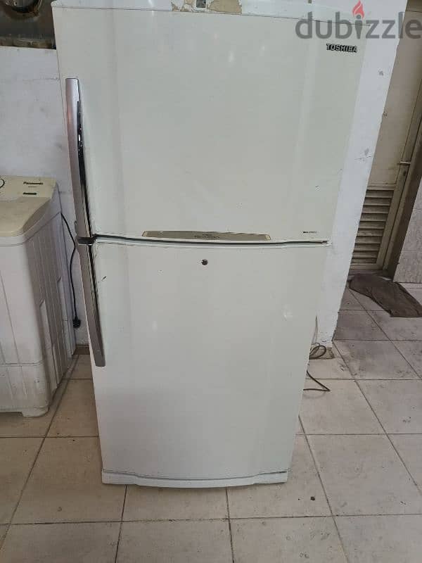 Toshiba refrigerator in excellent condition 5