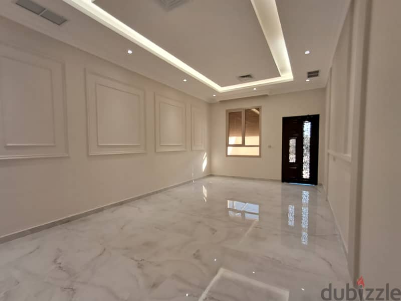 New 3 Bedroom in Salwa 0