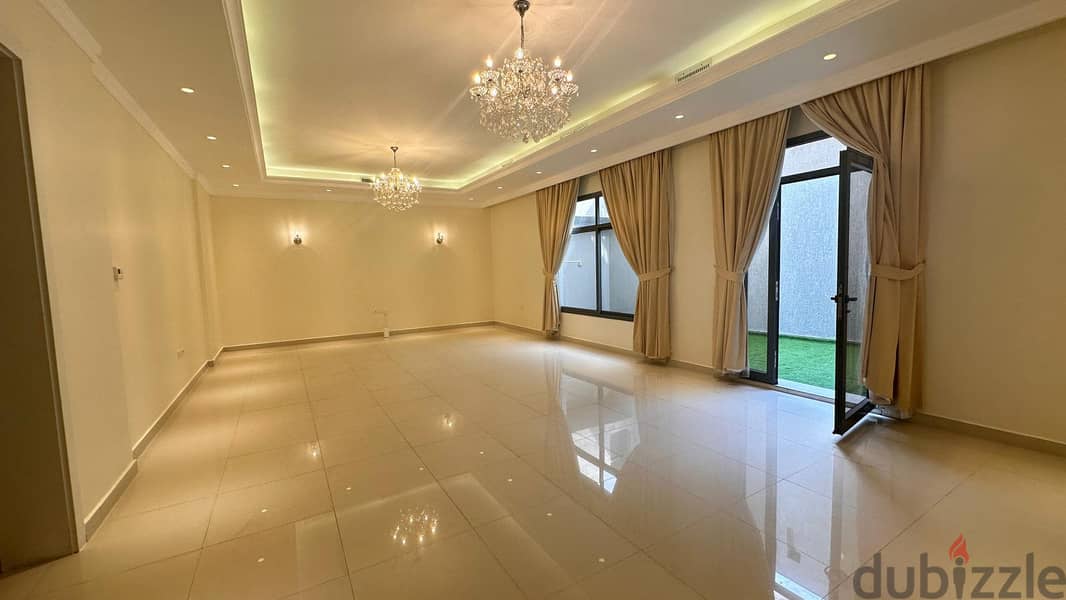 4 Bedrooms in Jabriya 1