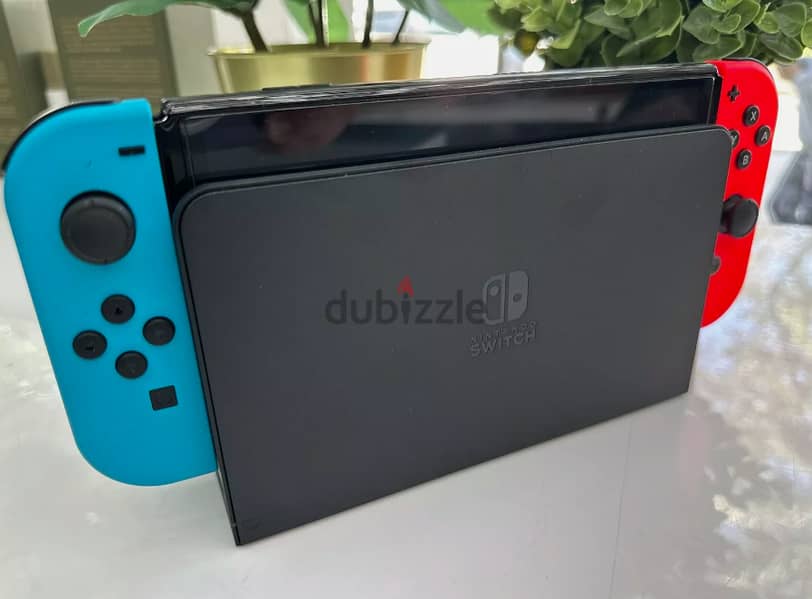 Nintendo Switch OLED Console 3