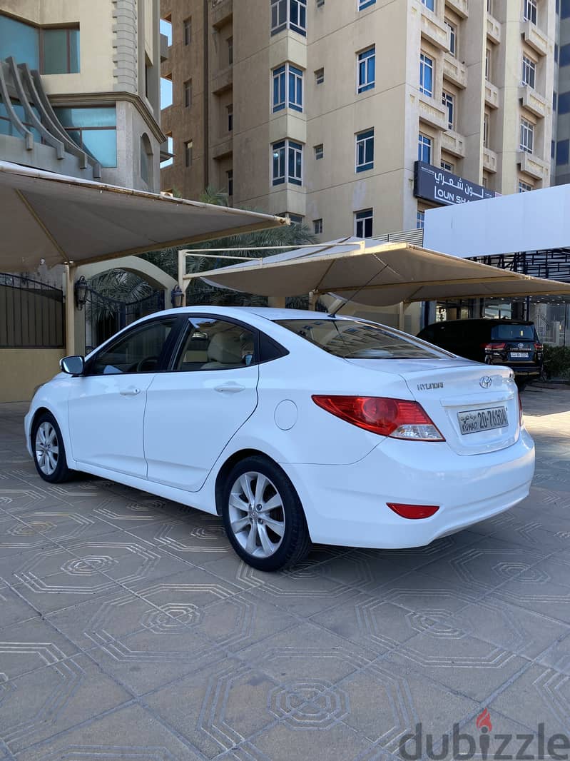 Hyundai Accent 2013 5