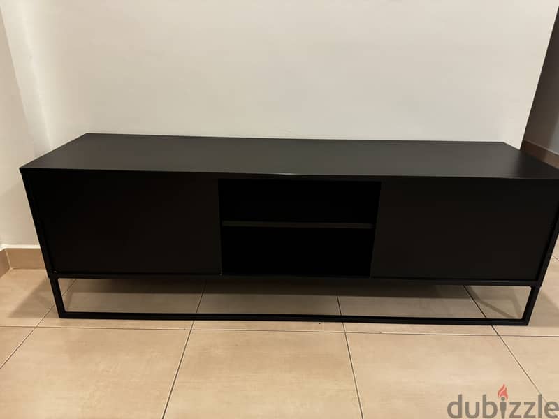 TV table 0