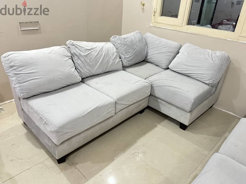 Banta brand sofa 3