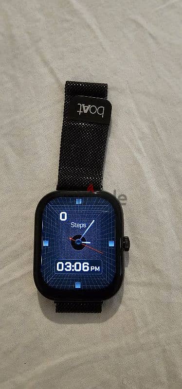 both Android Smartwatch 2