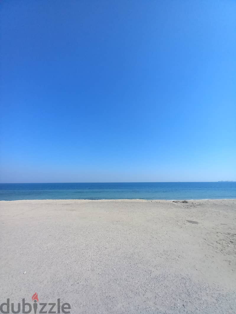 On the beach! Pets friendly 2 bedroom in mangaf with pool 0