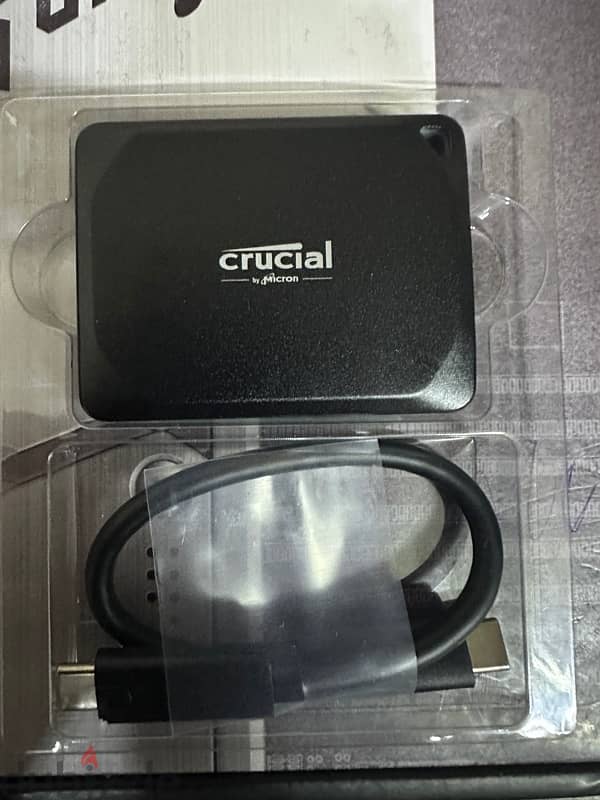 Crucial X10 Pro 1TB SSD External. Almost new 2