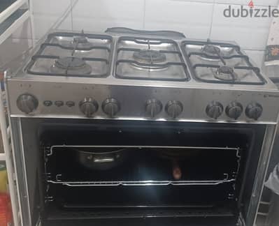 TECHNOGAS 5-burner stove and oven with cylinder for immediate sale