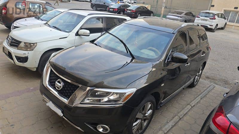 Nissan Pathfinder 2015 1