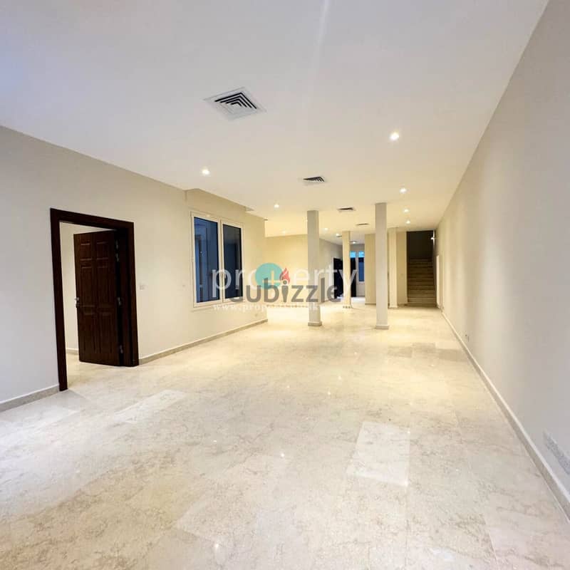 4 bedroom Complex Villa for rent in Abu Al Hasaniya 7