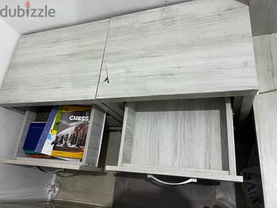 Good condition drawer -2 piece