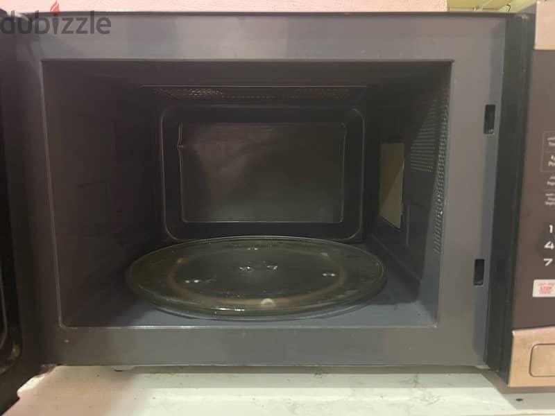 Microwave grill Emjoi 30L in Mahboula Block 3 price 20 3