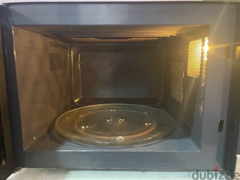 Microwave grill Emjoi 30L in Mahboula Block 3 price 20 5