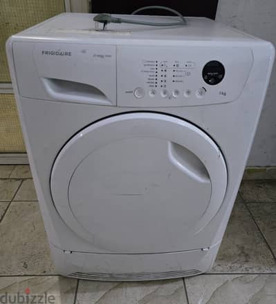 Frigidiare 8kg condenser dryer for sale