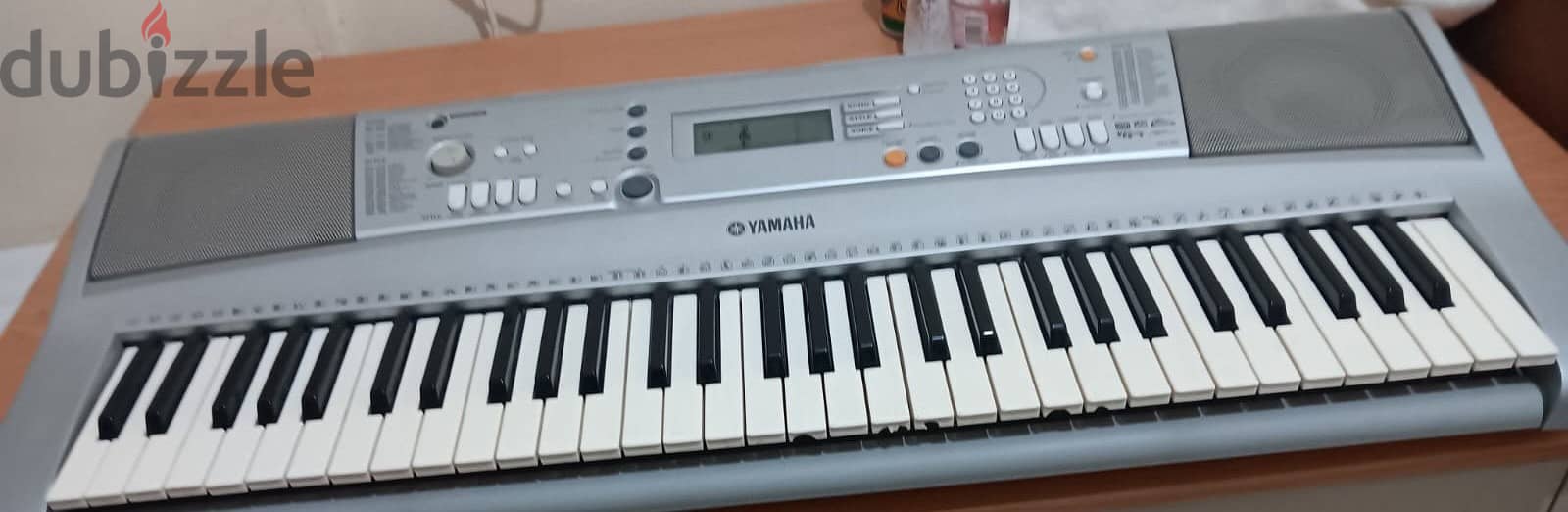 YAMAHA YPT-300 musical keyboard for sale 4