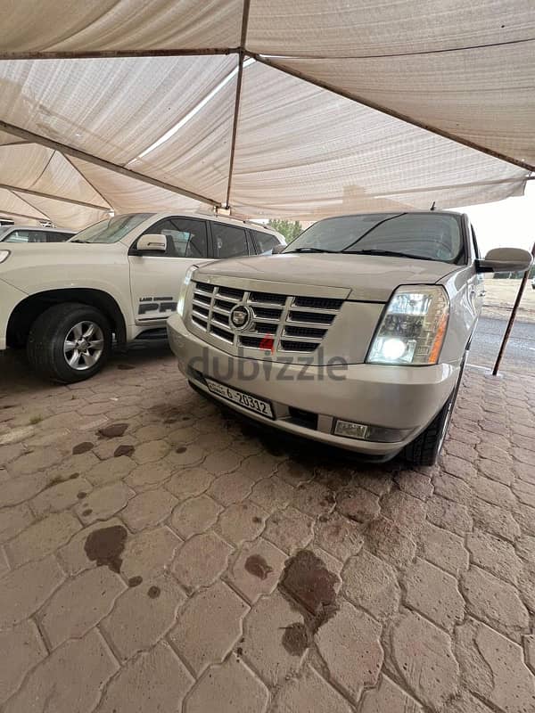 Cadillac Escalade 2007 1