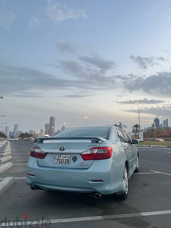 Toyota Aurion 2015 3