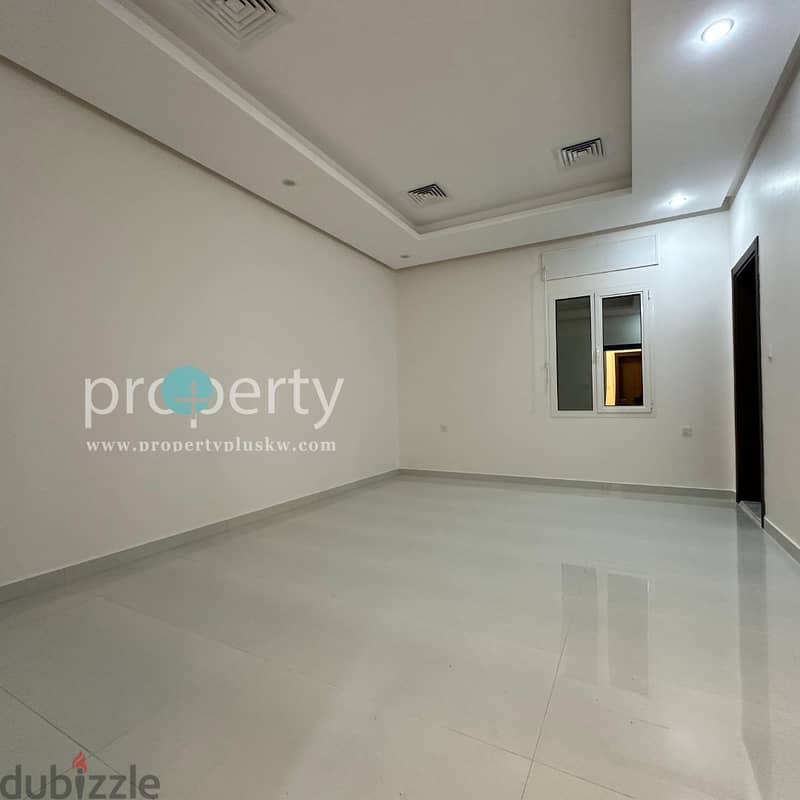 4 Master bedrooms Ground Floor for rent in Abu fatira 12