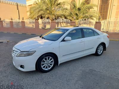 Toyota camry GLX . 2011