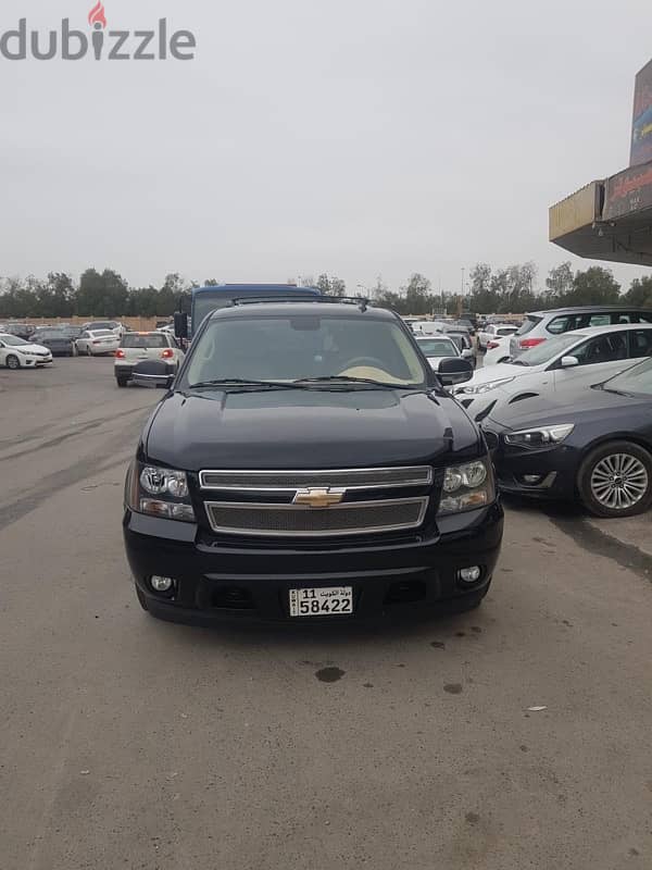 Chevrolet Tahoe 2010 for sale perfect condition, remote keyless entry 5