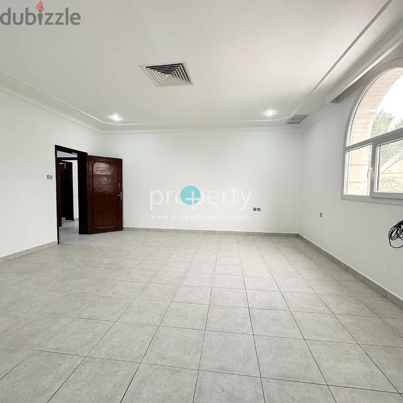 4 Bedroom apartment available for rent in Bayan 6