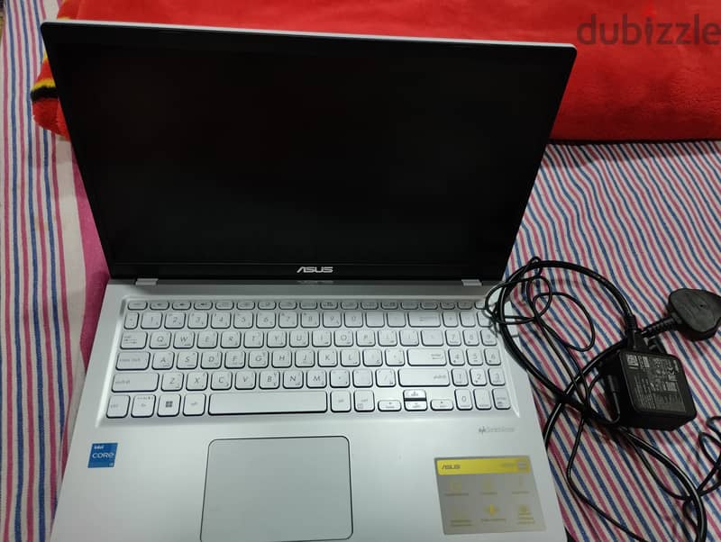 Asus laptop i3 11gen 2