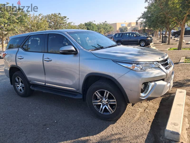 Toyota Fortuner 2020 4X2 11