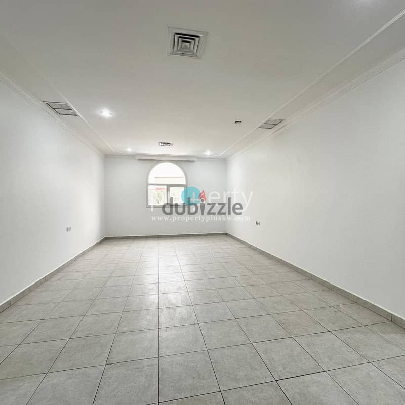 4 Bedroom apartment available for rent in Bayan 9