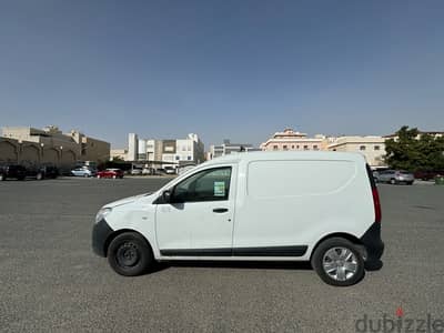 Renault Dokker for rent for only 6KD/Day