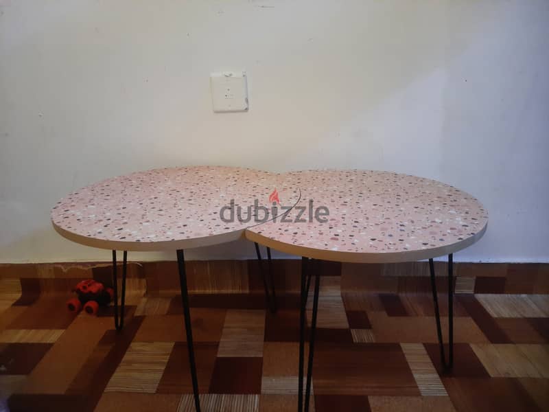 Center cum coffee table (new condition) 2