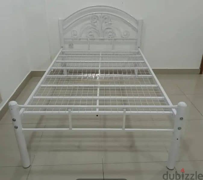 metal bed frame in farwaniya 0