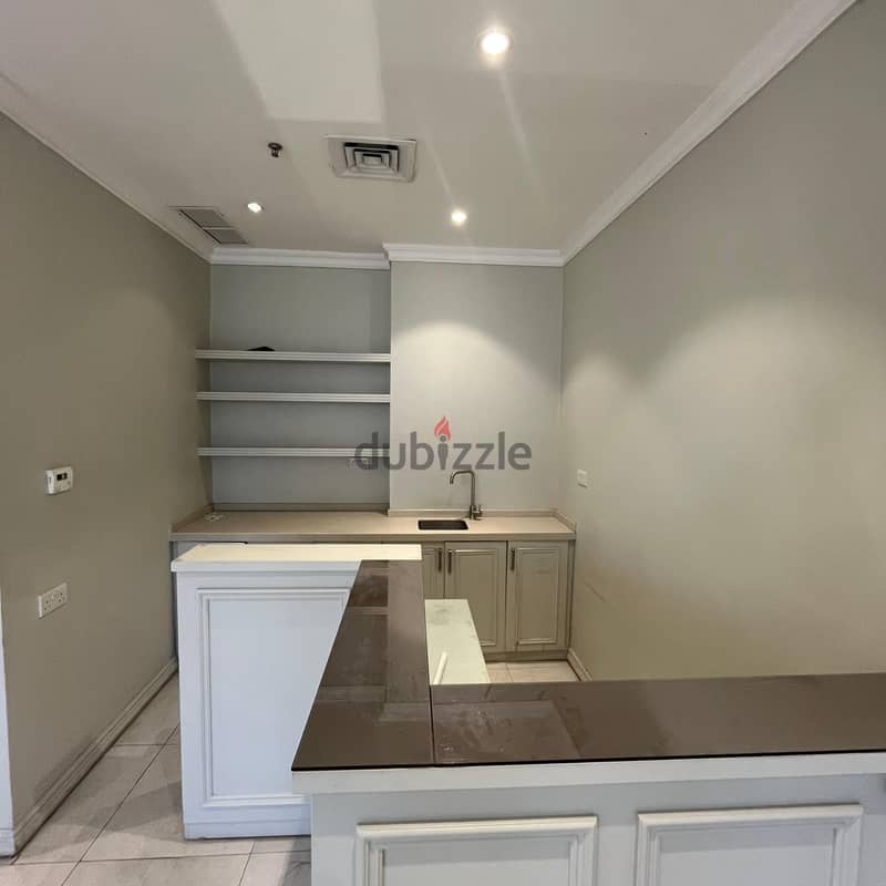 Half floor investment for rent in sharq 10