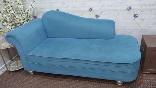 1 sofa for sale . 60 inch urgent sale