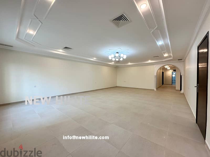 Four bedroom Ground floor for rent in Salwa 11