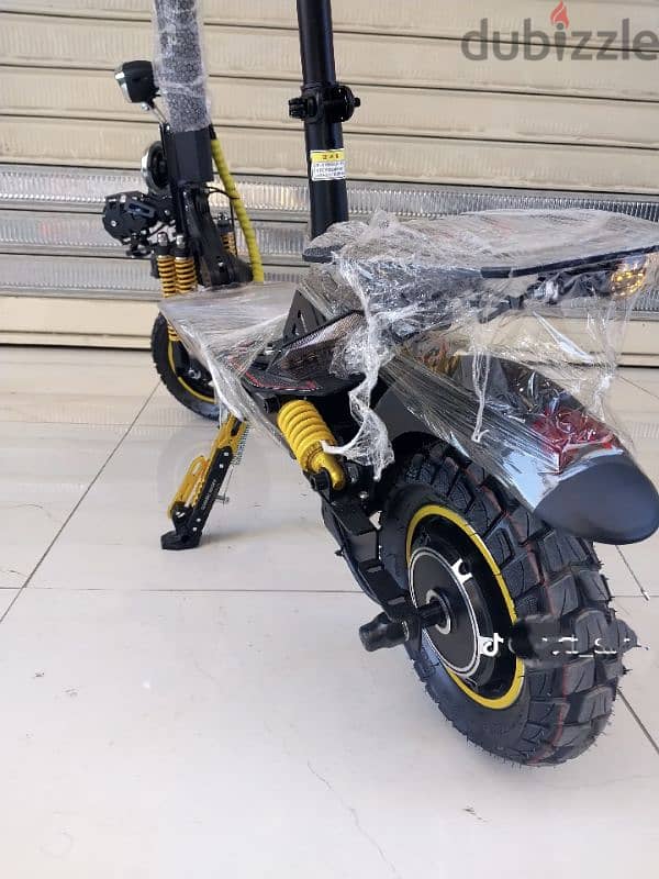 New Rohan Wings Grline S2 Electric Scooter Available For Sale  Kuwait 4