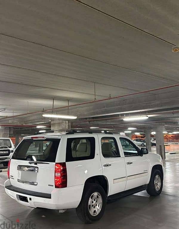 Chevrolet Tahoe 2011 3